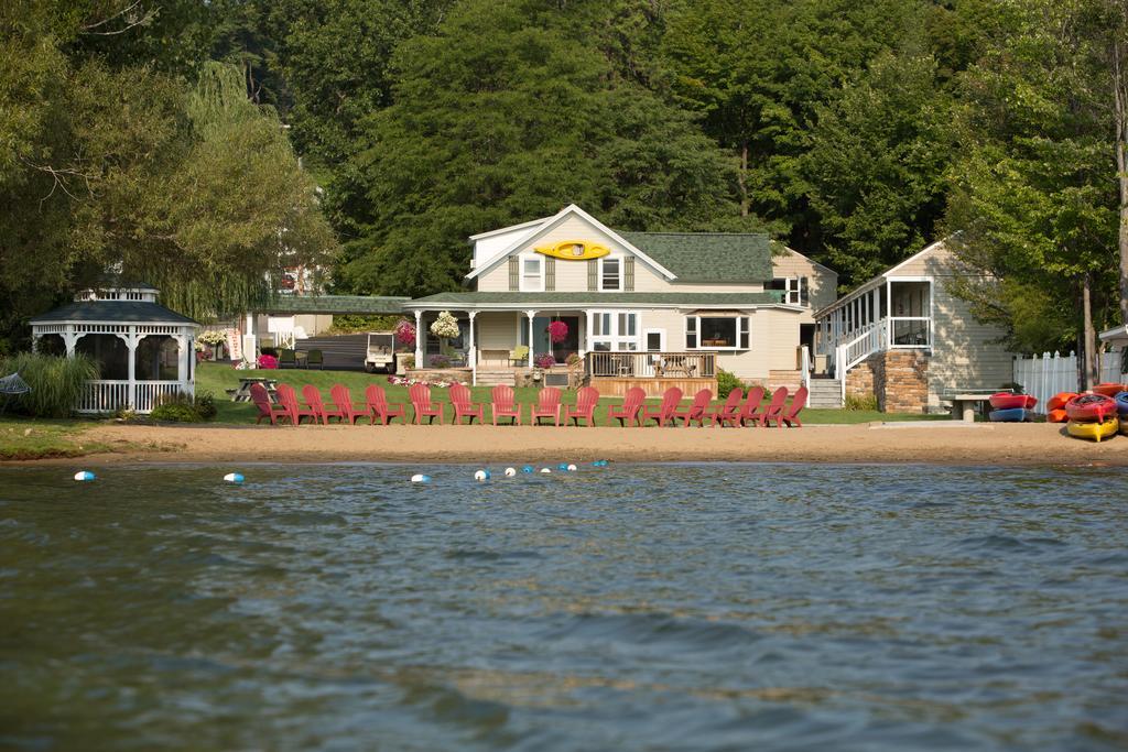 Motel Shore Meadows Llc